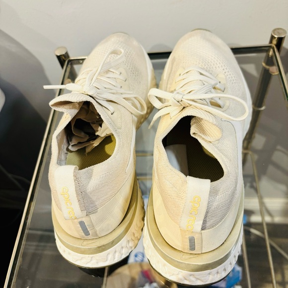 Nike Epic React Flyknit AQ0070 201 Light Cream Women’s Size 10.5 - Picture 5 of 11